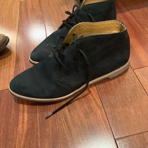 Clarks Originals - size 9